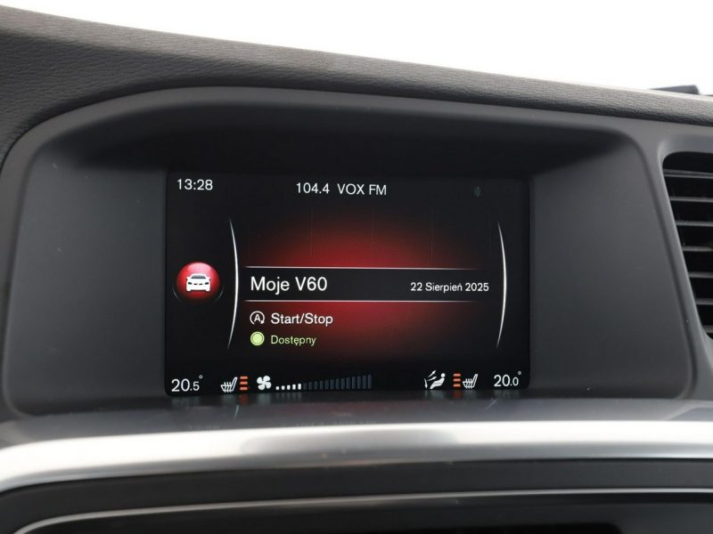 Volvo V60 automat klima auto navi grzane fotele i czujniki parkowania I (2010-2018)
