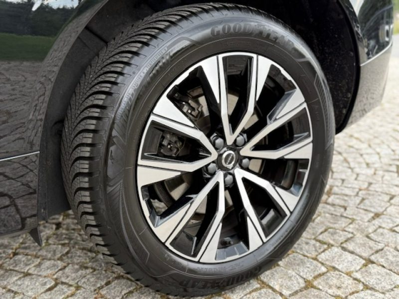 Volvo XC 60 R- DESIGN, AWD, SZYBER DACH, NOWE AUTO, GWARANCJA! II (2017-)