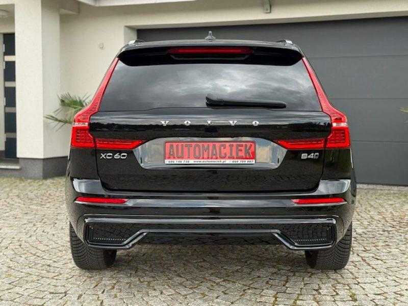Volvo XC 60 R- DESIGN, AWD, SZYBER DACH, NOWE AUTO, GWARANCJA! II (2017-)