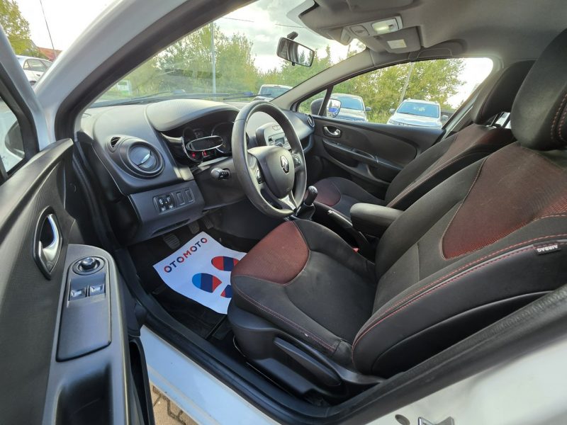 Renault Clio Renault Clio 2015 *Salon Polska*2Właściciel 24999ZŁ 140 TYS KM IV (2012-)