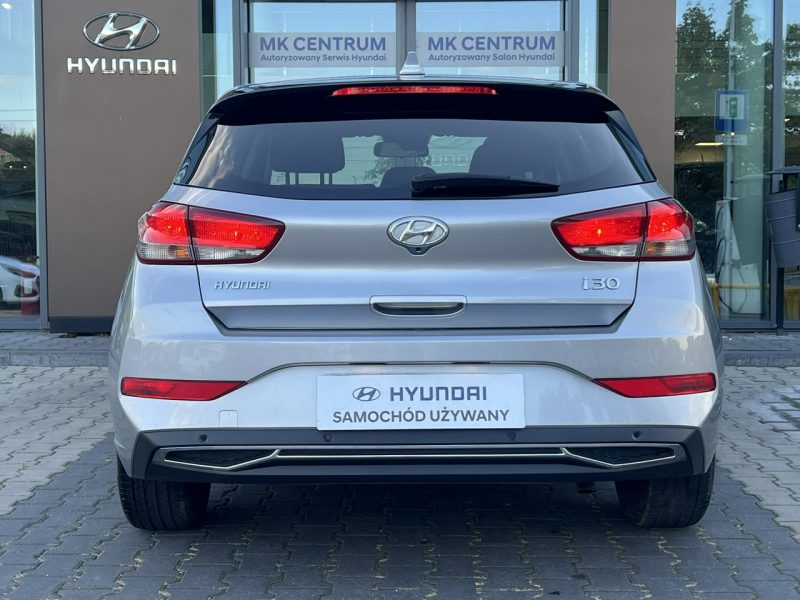 Hyundai i30 1.5DPI 110KM Comfort+Pakiet Zimowy Kamera Tył Salon Polska 1wł. FV23% III (2017-)