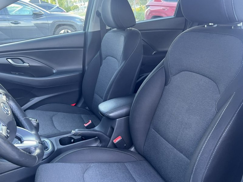Hyundai i30 1.5DPI 110KM Comfort+Pakiet Zimowy Kamera Tył Salon Polska 1wł. FV23% III (2017-)