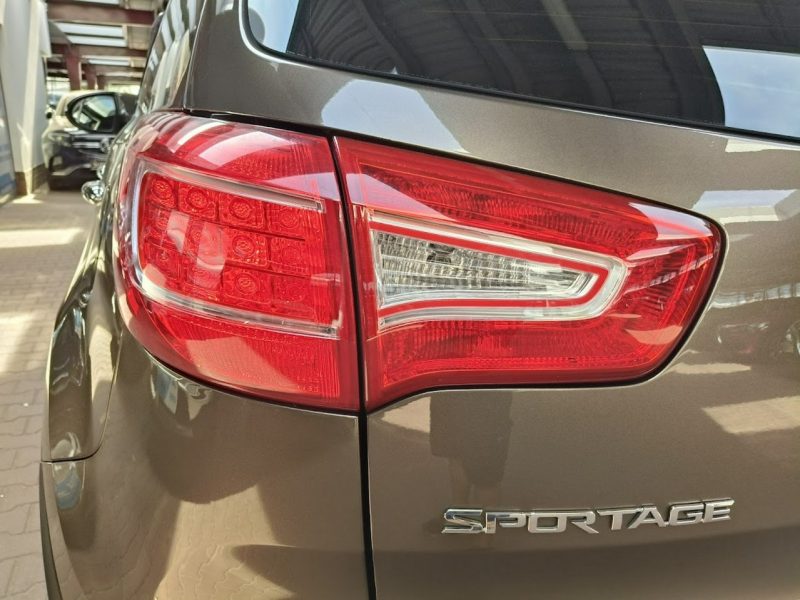 Kia Sportage 2.0 163 KM Kamera, Navi, Grzane Fotele Przód/Tył, HandsFree, Xenon III (2010-2015)