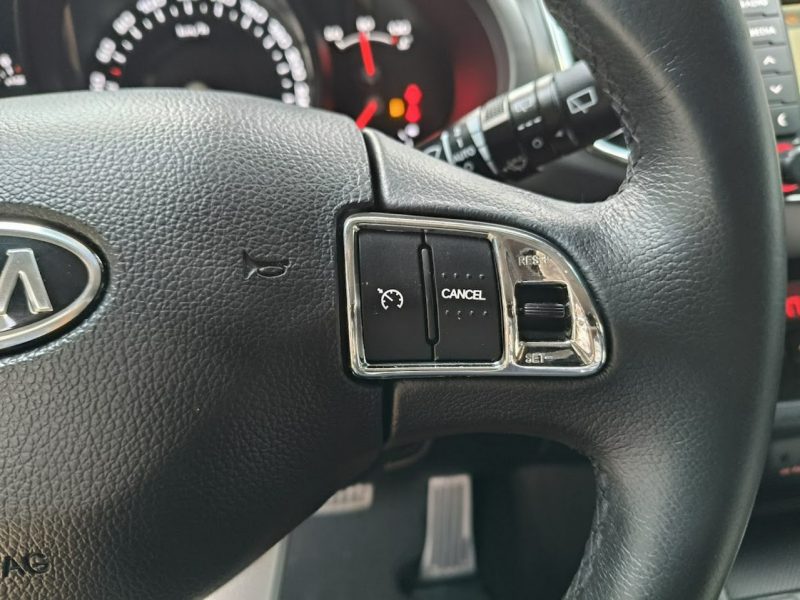 Kia Sportage 2.0 163 KM Kamera, Navi, Grzane Fotele Przód/Tył, HandsFree, Xenon III (2010-2015)