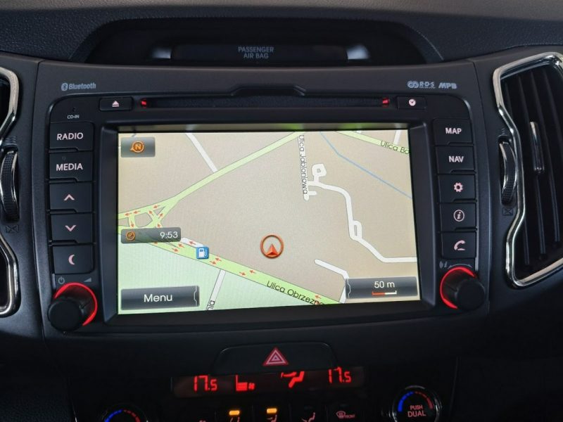 Kia Sportage 2.0 163 KM Kamera, Navi, Grzane Fotele Przód/Tył, HandsFree, Xenon III (2010-2015)