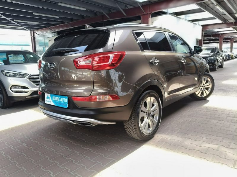 Kia Sportage 2.0 163 KM Kamera, Navi, Grzane Fotele Przód/Tył, HandsFree, Xenon III (2010-2015)
