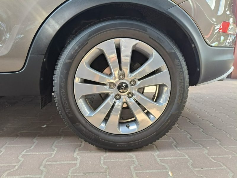 Kia Sportage 2.0 163 KM Kamera, Navi, Grzane Fotele Przód/Tył, HandsFree, Xenon III (2010-2015)