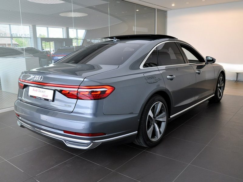 Audi A8 60TFSIe Quattro LANG MatrixHD B&O Kamery360 OśSkrętna TempomatACC TV D5 (2017-)