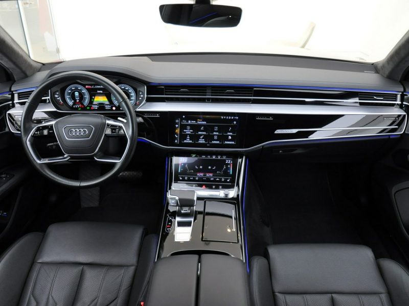 Audi A8 60TFSIe Quattro LANG MatrixHD B&O Kamery360 OśSkrętna TempomatACC TV D5 (2017-)