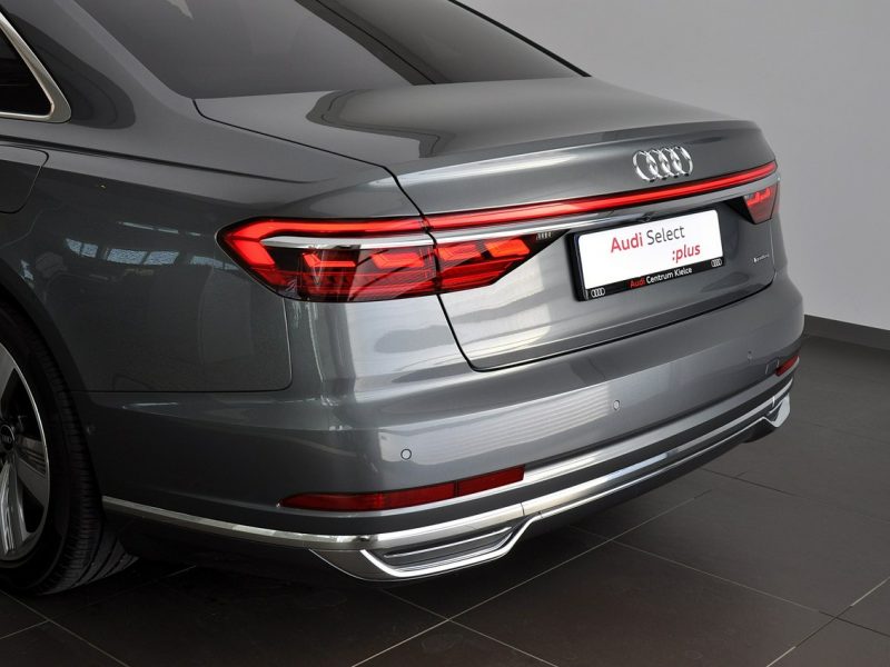 Audi A8 60TFSIe Quattro LANG MatrixHD B&O Kamery360 OśSkrętna TempomatACC TV D5 (2017-)