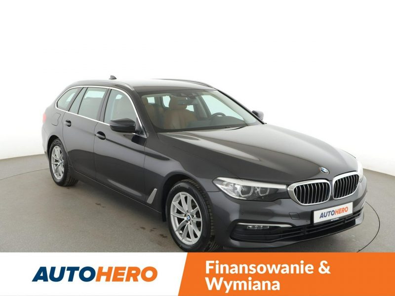 BMW 520 4x4 automat full LED skóra navi kamera i czujniki parkowania el. stero G30/G31 (2017-2023)