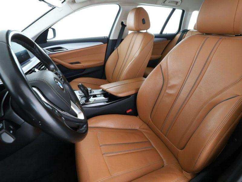 BMW 520 4x4 automat full LED skóra navi kamera i czujniki parkowania el. stero G30/G31 (2017-2023)