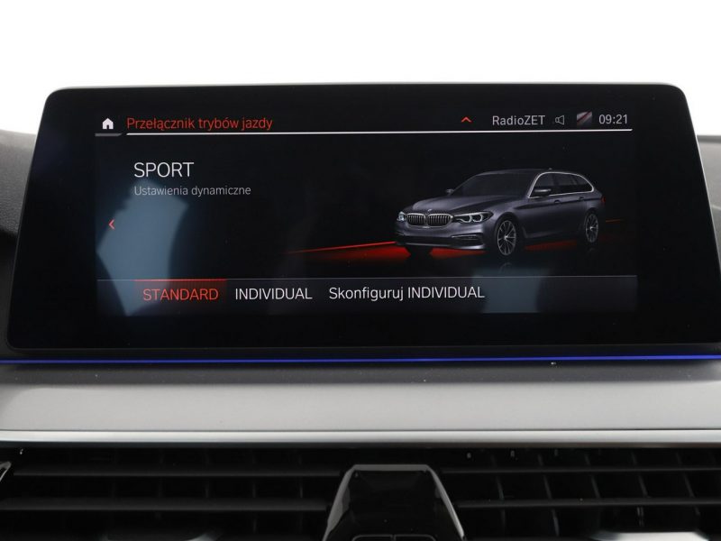 BMW 520 4x4 automat full LED skóra navi kamera i czujniki parkowania el. stero G30/G31 (2017-2023)
