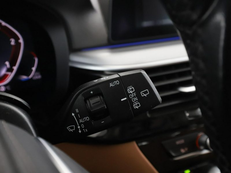 BMW 520 4x4 automat full LED skóra navi kamera i czujniki parkowania el. stero G30/G31 (2017-2023)
