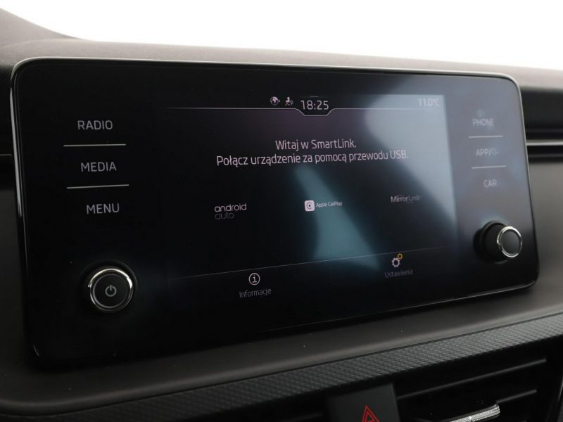 Škoda Scala 1.0 TSI Benzyna Climatronic Elektryka Asystenci Bluetooth LED PDC