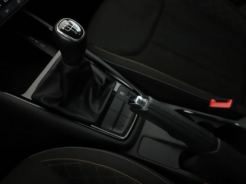 Škoda Scala 1.0 TSI Benzyna Climatronic Elektryka Asystenci Bluetooth LED PDC
