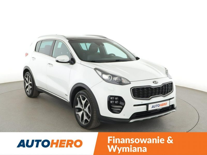 Kia Sportage 4x4 automat skóra panorama bi-xenon navi klima auto kamery III (2010-2015)