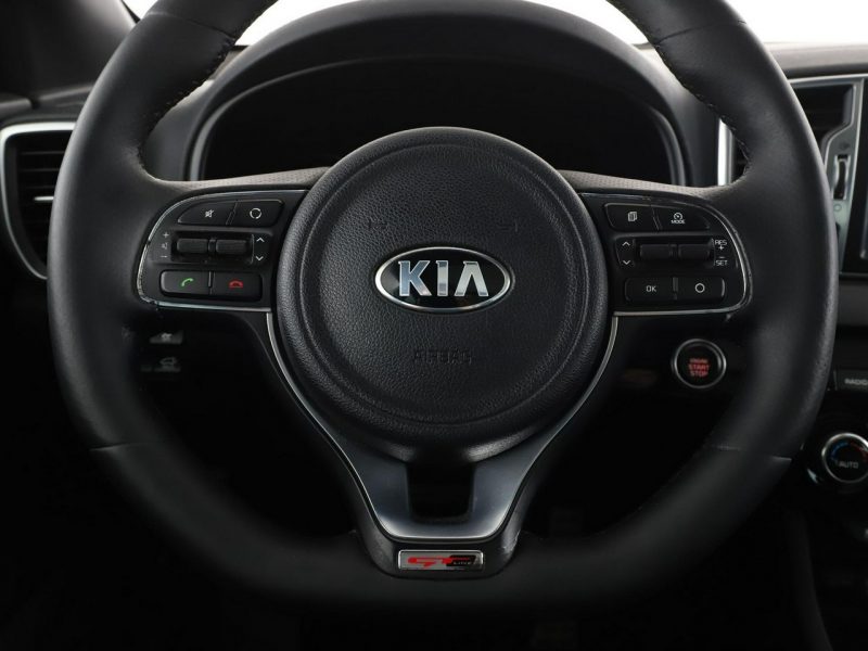 Kia Sportage 4x4 automat skóra panorama bi-xenon navi klima auto kamery III (2010-2015)