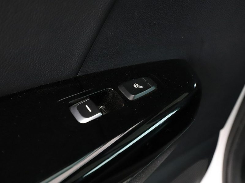 Kia Sportage 4x4 automat skóra panorama bi-xenon navi klima auto kamery III (2010-2015)