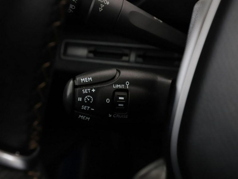 Peugeot 3008 full LED panorama półskóra navi virtual cocpit klima auto II (2016-)