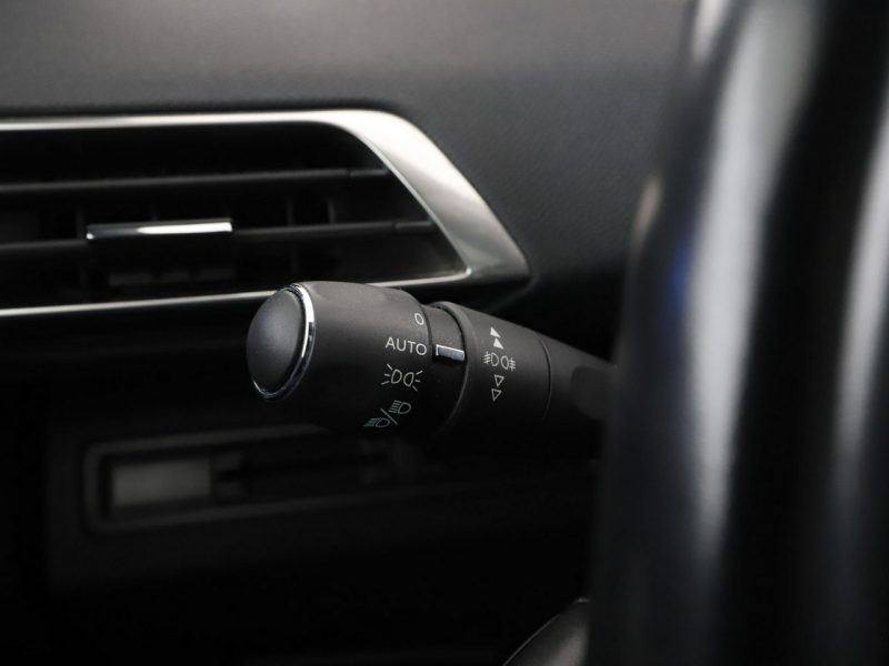 Peugeot 3008 full LED panorama półskóra navi virtual cocpit klima auto II (2016-)