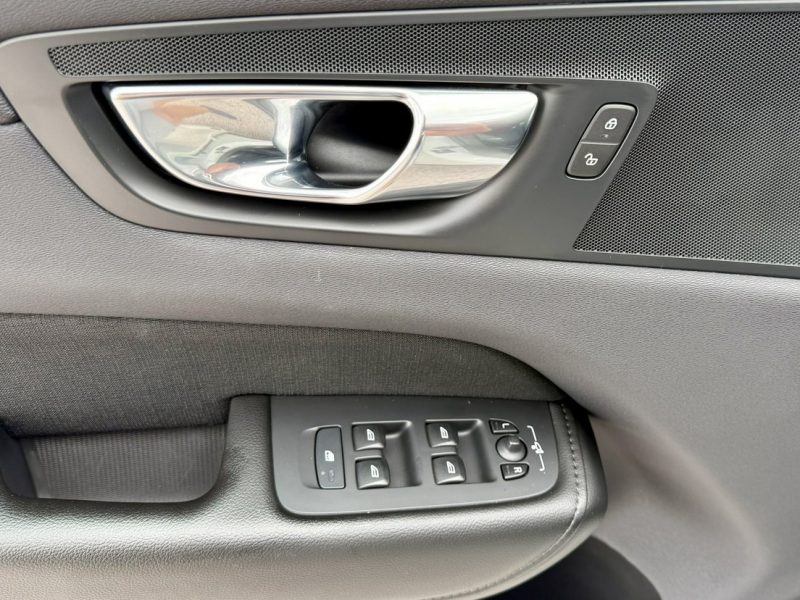Volvo XC 60 T6,AWD,Plug-in,Gwarancja II (2017-)