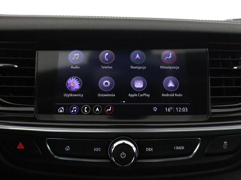 Opel Insignia navi klima auto kamera i czujniki parkowania grzane fotele B (2017-)
