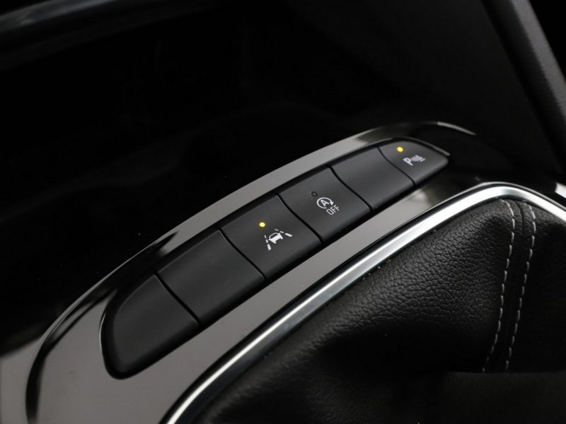 Opel Insignia navi klima auto kamera i czujniki parkowania grzane fotele B (2017-)