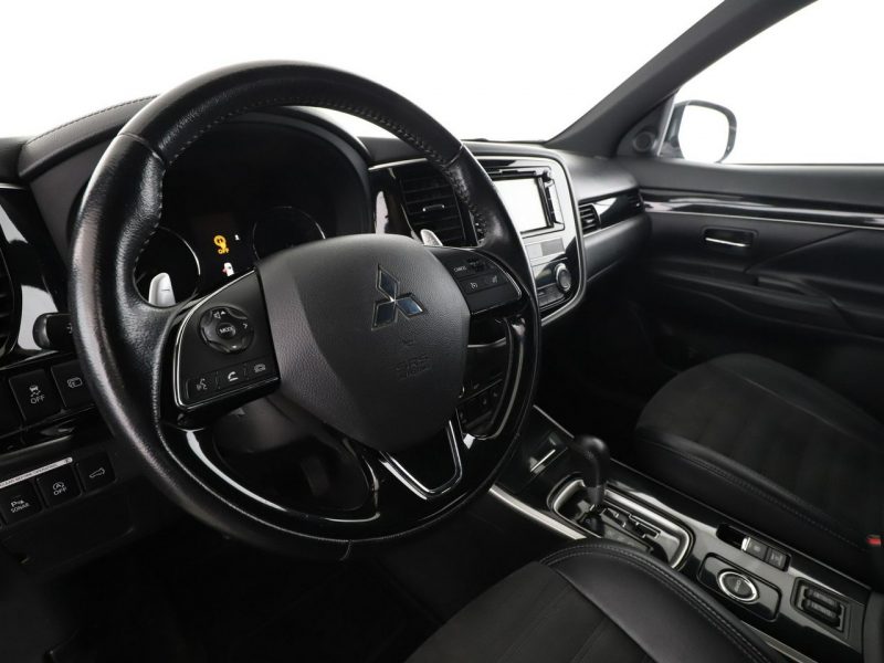Mitsubishi Outlander GRATIS! Pakiet Serwisowy o wartości 700 zł! III (2012-)