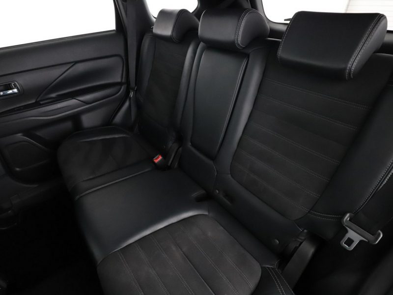 Mitsubishi Outlander GRATIS! Pakiet Serwisowy o wartości 700 zł! III (2012-)