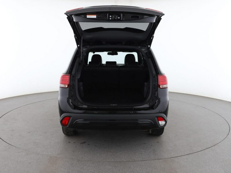 Mitsubishi Outlander GRATIS! Pakiet Serwisowy o wartości 700 zł! III (2012-)