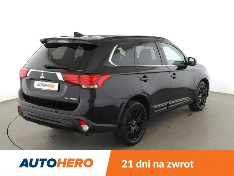 Mitsubishi Outlander GRATIS! Pakiet Serwisowy o wartości 700 zł! III (2012-)