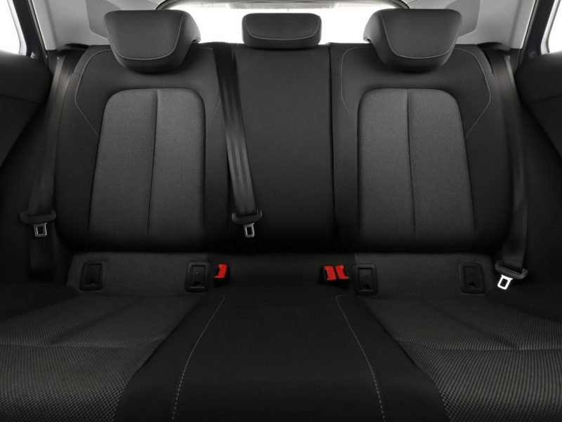 Audi Q2 full LED navi klimatyzacja czujniki parkowania