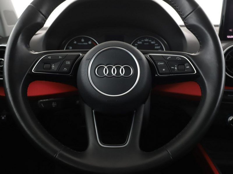 Audi Q2 full LED navi klimatyzacja czujniki parkowania