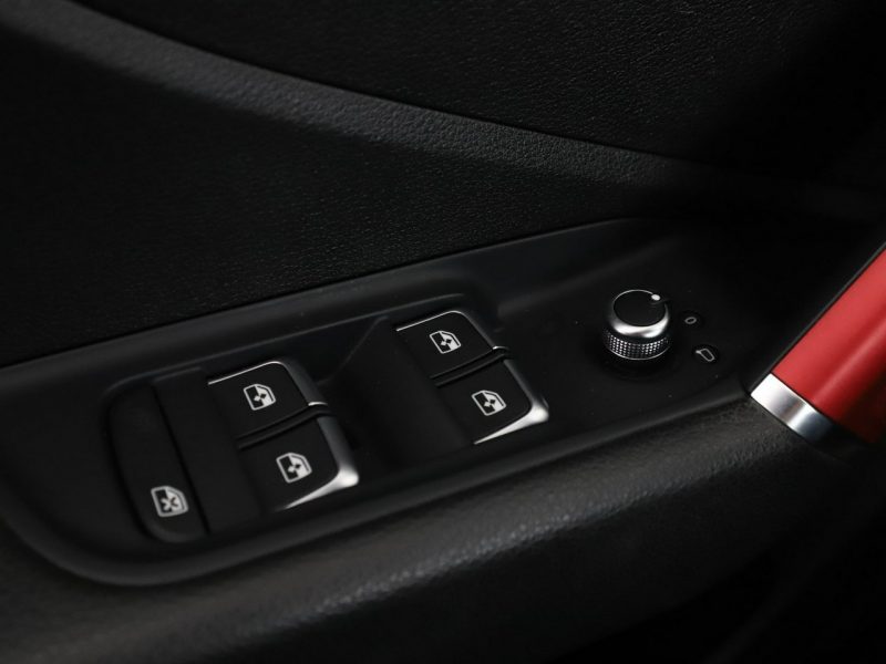 Audi Q2 full LED navi klimatyzacja czujniki parkowania
