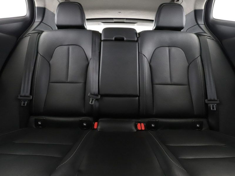 Volvo XC 40 Automat full LED skóra navi kamera i czujniki parkowania