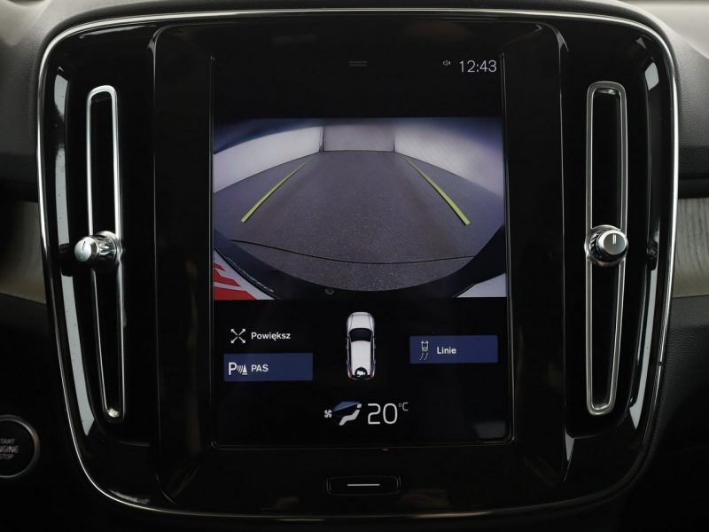 Volvo XC 40 Automat full LED skóra navi kamera i czujniki parkowania