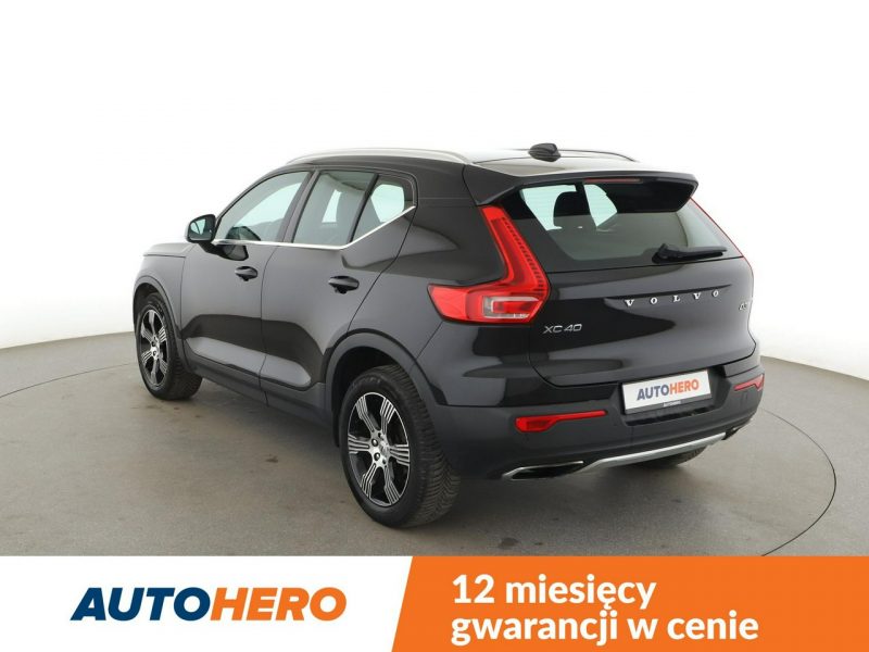 Volvo XC 40 Automat full LED skóra navi kamera i czujniki parkowania