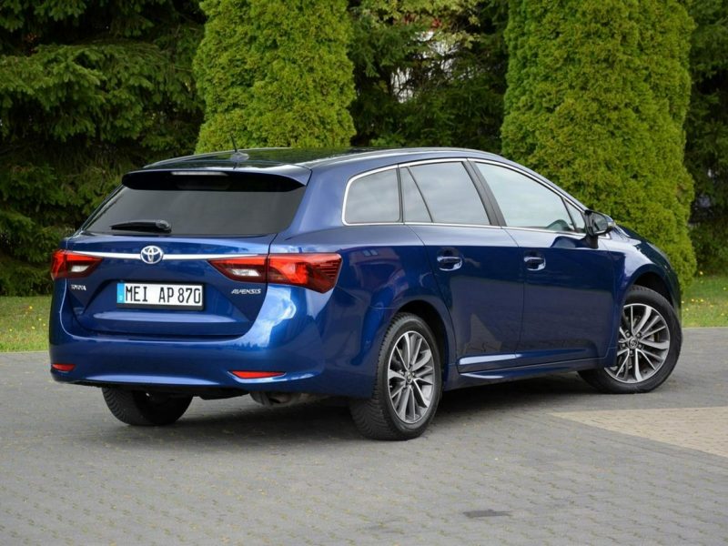 Toyota Avensis 1.8 VVT-i(147KM) Xenon Ledy Navi Kamera Grzane Fotele z Niemiec III (2009-)