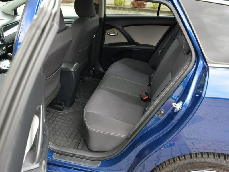 Toyota Avensis 1.8 VVT-i(147KM) Xenon Ledy Navi Kamera Grzane Fotele z Niemiec III (2009-)