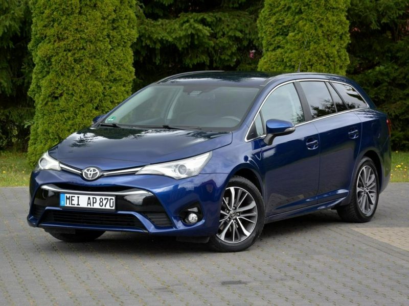 Toyota Avensis 1.8 VVT-i(147KM) Xenon Ledy Navi Kamera Grzane Fotele z Niemiec III (2009-)