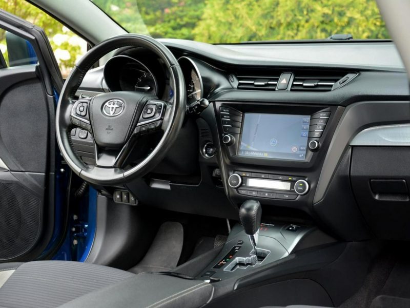 Toyota Avensis 1.8 VVT-i(147KM) Xenon Ledy Navi Kamera Grzane Fotele z Niemiec III (2009-)