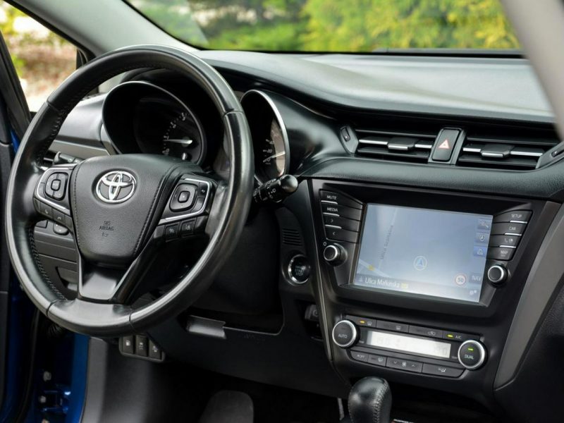 Toyota Avensis 1.8 VVT-i(147KM) Xenon Ledy Navi Kamera Grzane Fotele z Niemiec III (2009-)