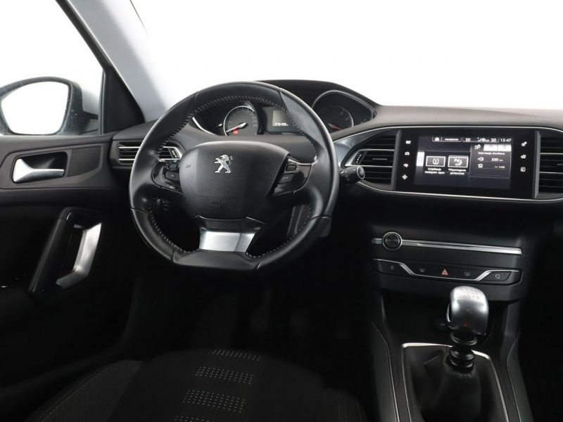Peugeot 308 Allure navi kamera niski przebieg klima-auto ACC FullLED T9 (2014-2021)