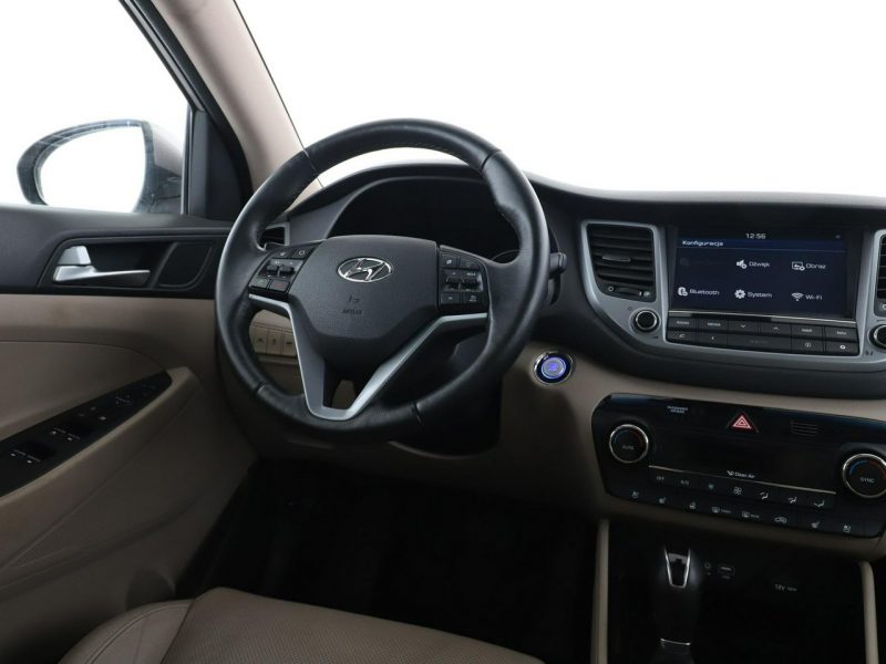 Hyundai Tucson 2.0d Automat 4WD Premium Panorama Grzana Wentylowana Skóra Navi Kamera III (2015-2020)