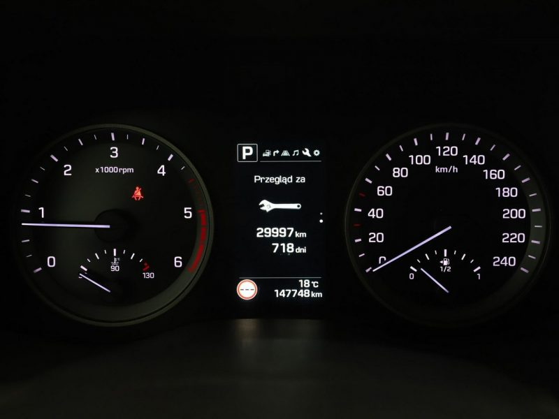 Hyundai Tucson 2.0d Automat 4WD Premium Panorama Grzana Wentylowana Skóra Navi Kamera III (2015-2020)