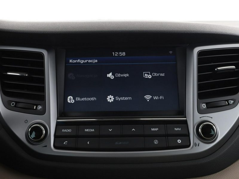 Hyundai Tucson 2.0d Automat 4WD Premium Panorama Grzana Wentylowana Skóra Navi Kamera III (2015-2020)