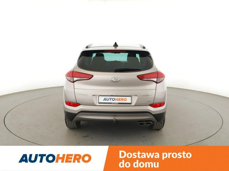 Hyundai Tucson 2.0d Automat 4WD Premium Panorama Grzana Wentylowana Skóra Navi Kamera III (2015-2020)