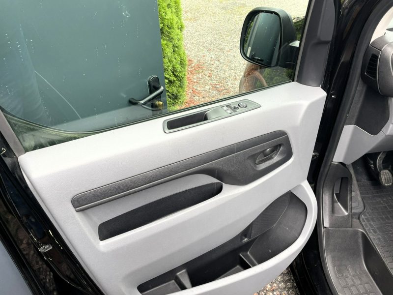 Opel Vivaro Klimatyzacja, Nawigacja, Tempomat, CarPlay, Grzane Lusterka, Czujniki III (2019-)