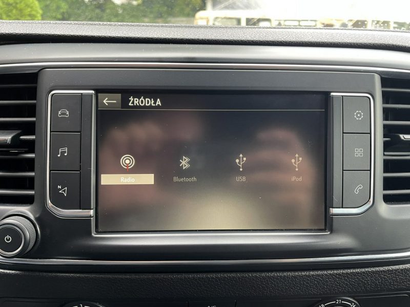 Opel Vivaro Klimatyzacja, Nawigacja, Tempomat, CarPlay, Grzane Lusterka, Czujniki III (2019-)